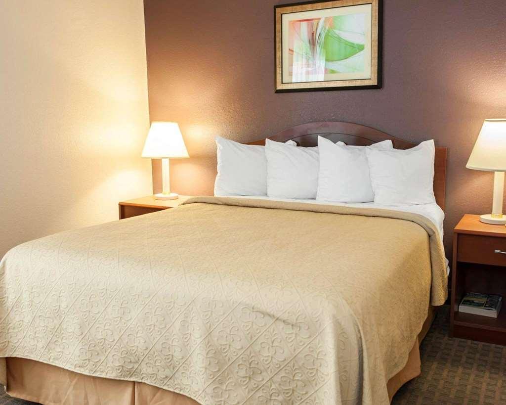 Quality Inn And Suites Indianapolis Pokój zdjęcie