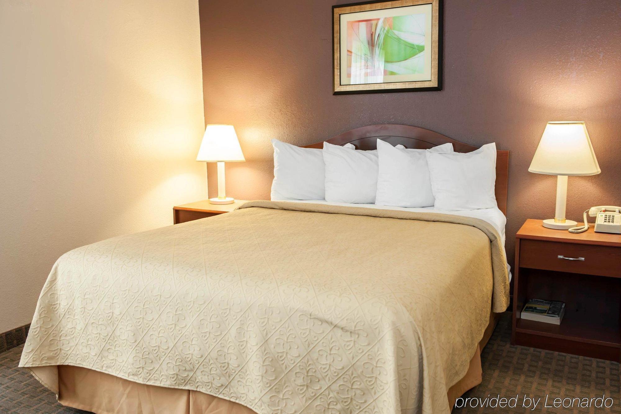Quality Inn And Suites Indianapolis Zewnętrze zdjęcie
