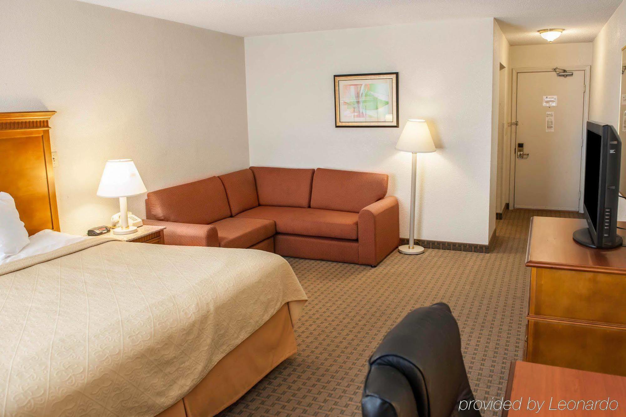 Quality Inn And Suites Indianapolis Zewnętrze zdjęcie