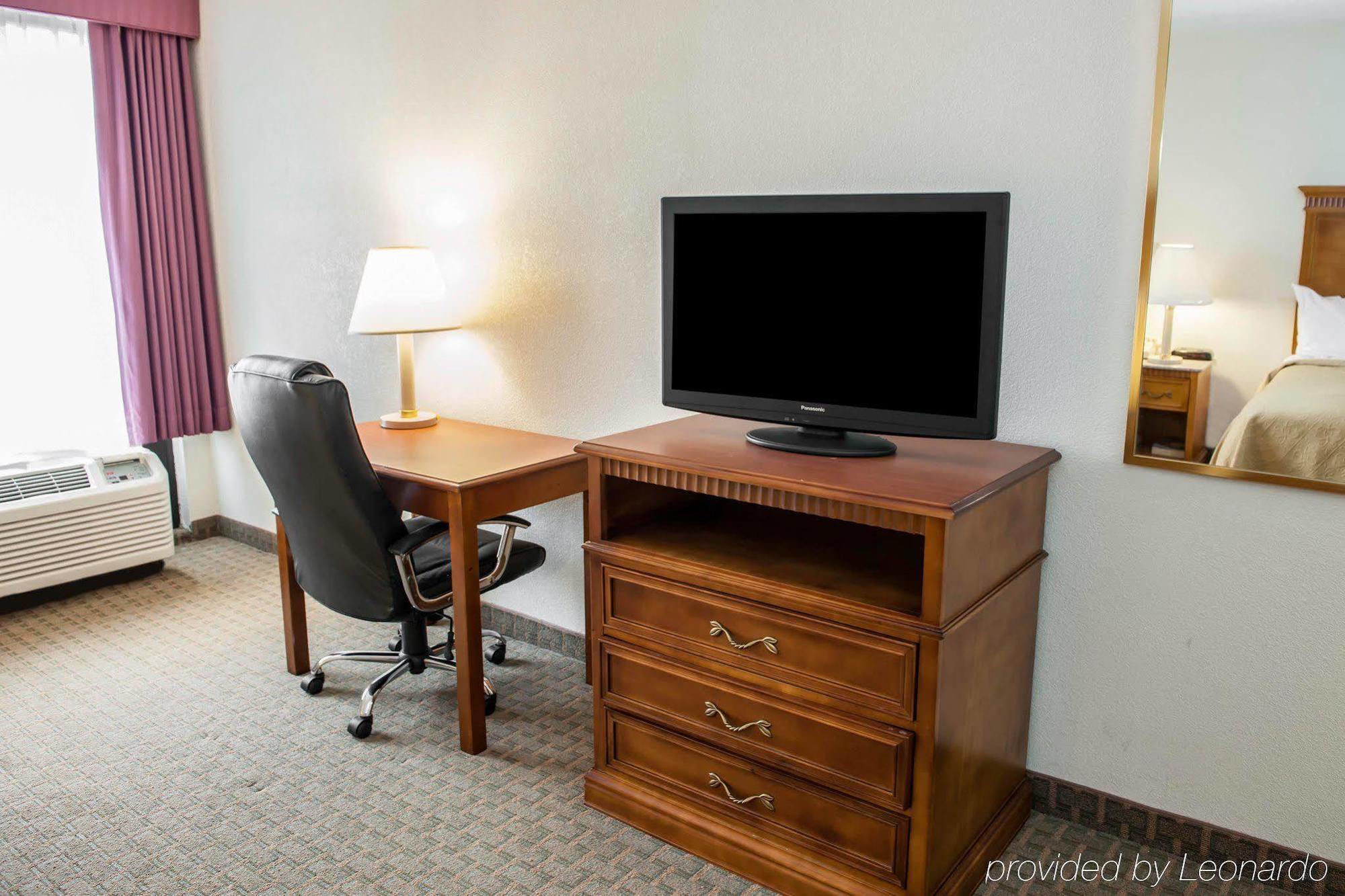 Quality Inn And Suites Indianapolis Zewnętrze zdjęcie