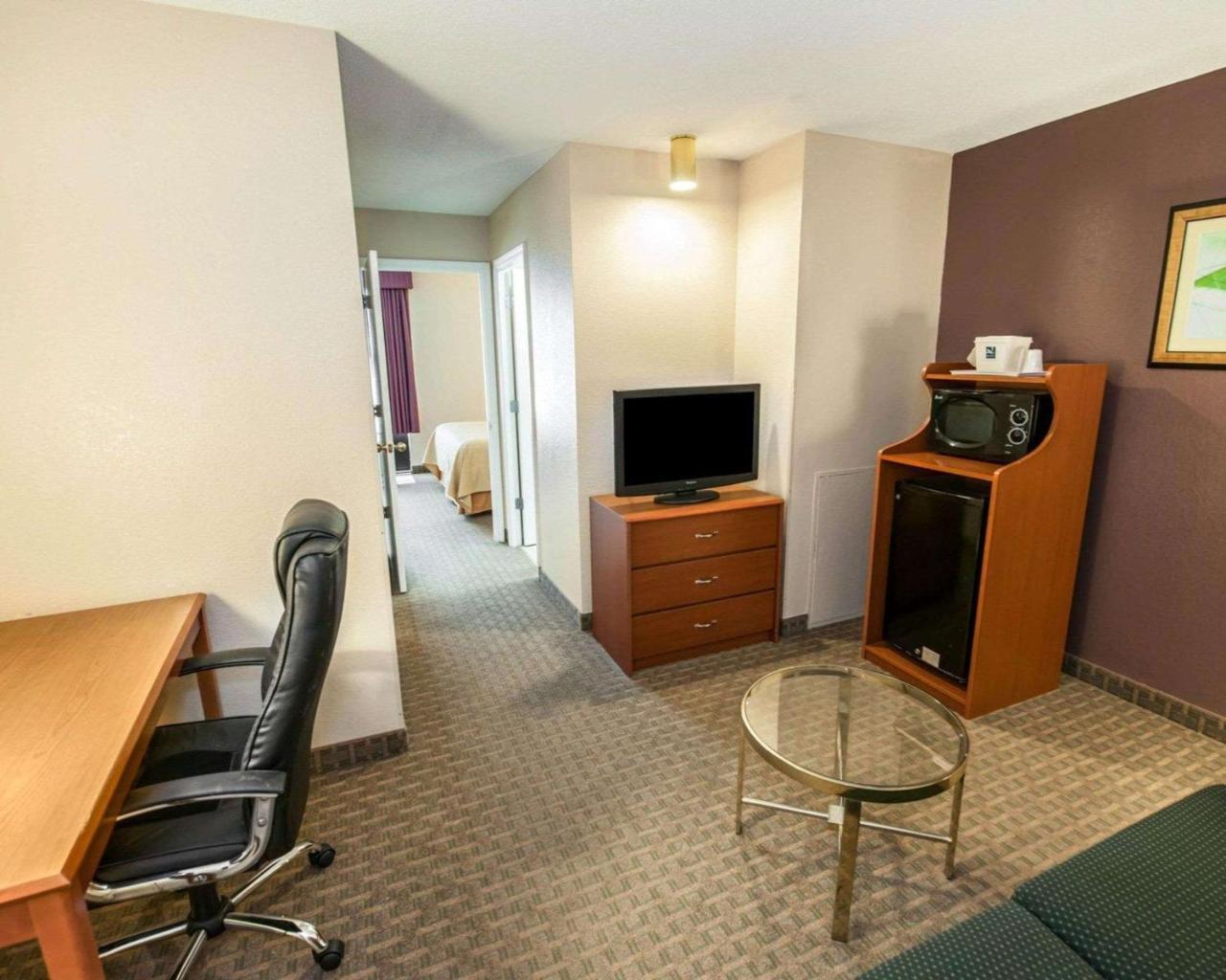 Quality Inn And Suites Indianapolis Zewnętrze zdjęcie