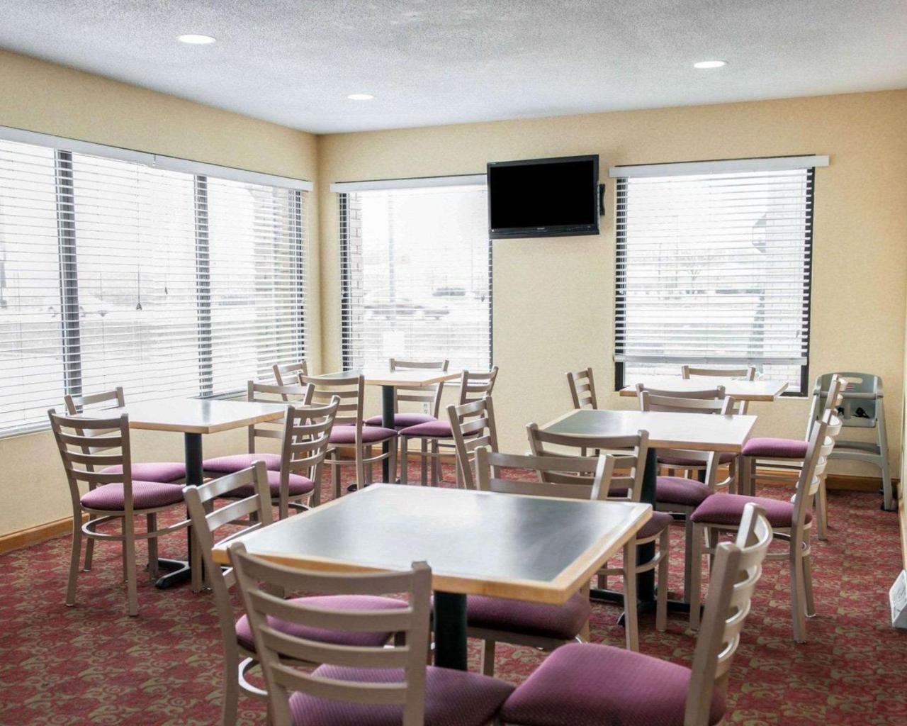 Quality Inn And Suites Indianapolis Zewnętrze zdjęcie