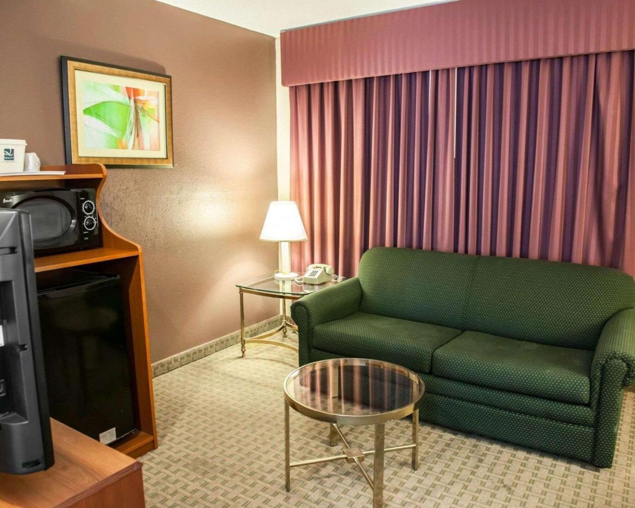 Quality Inn And Suites Indianapolis Zewnętrze zdjęcie