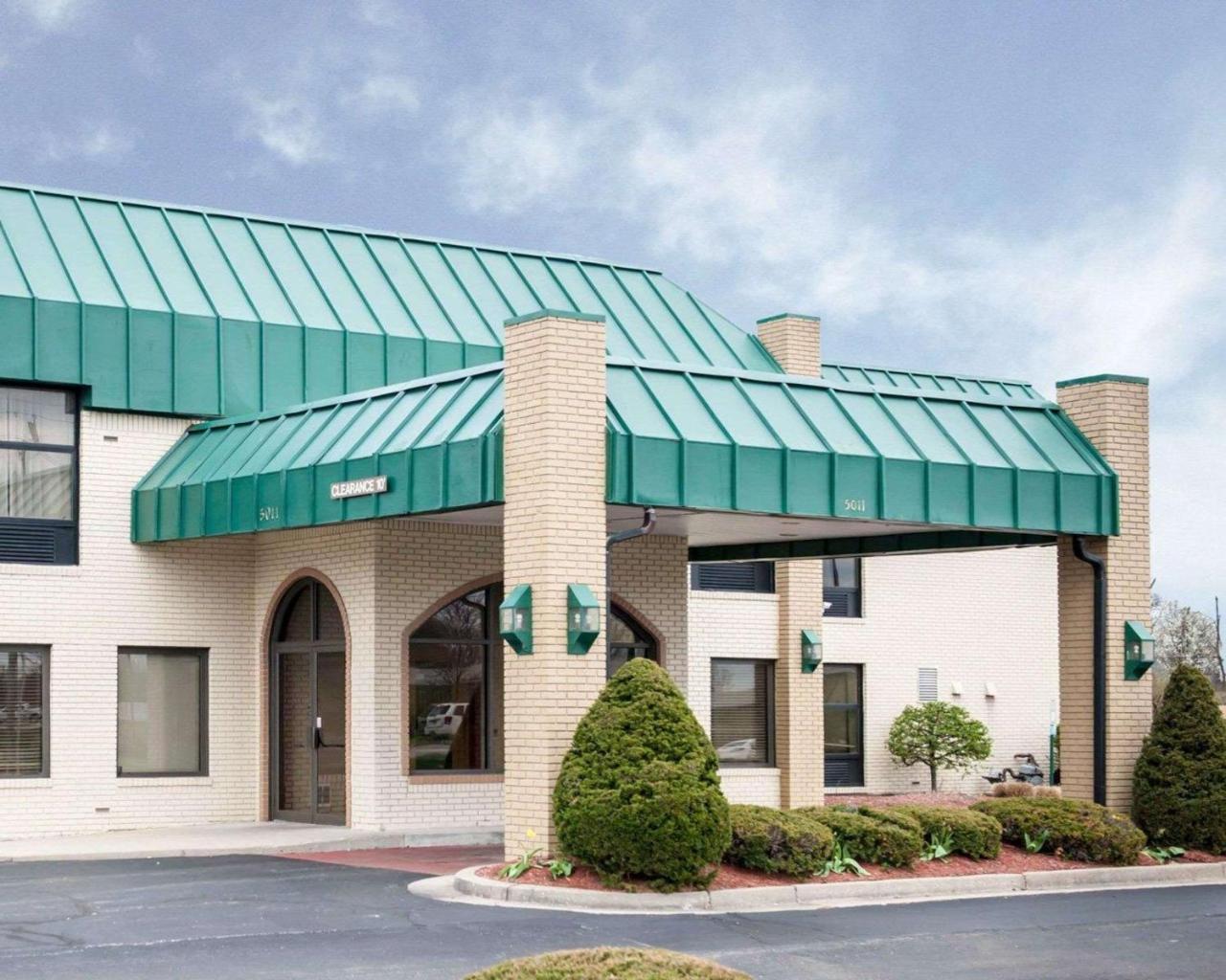 Quality Inn And Suites Indianapolis Zewnętrze zdjęcie