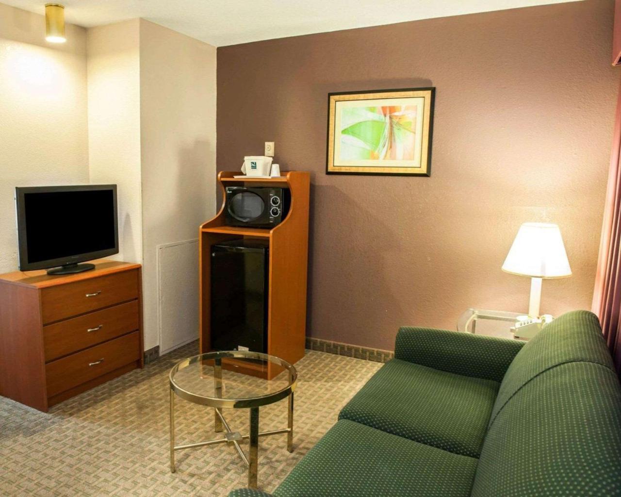 Quality Inn And Suites Indianapolis Zewnętrze zdjęcie