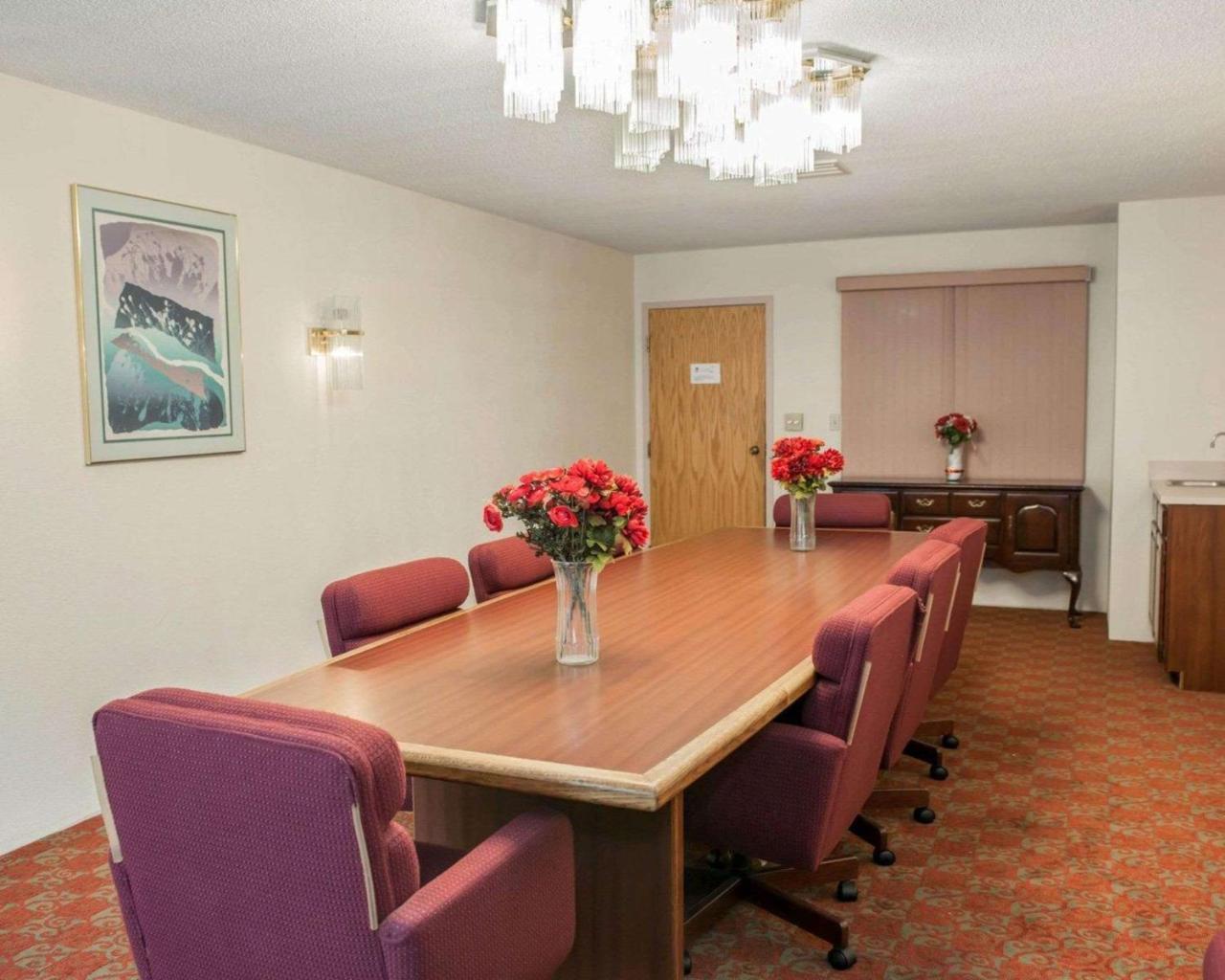 Quality Inn And Suites Indianapolis Zewnętrze zdjęcie